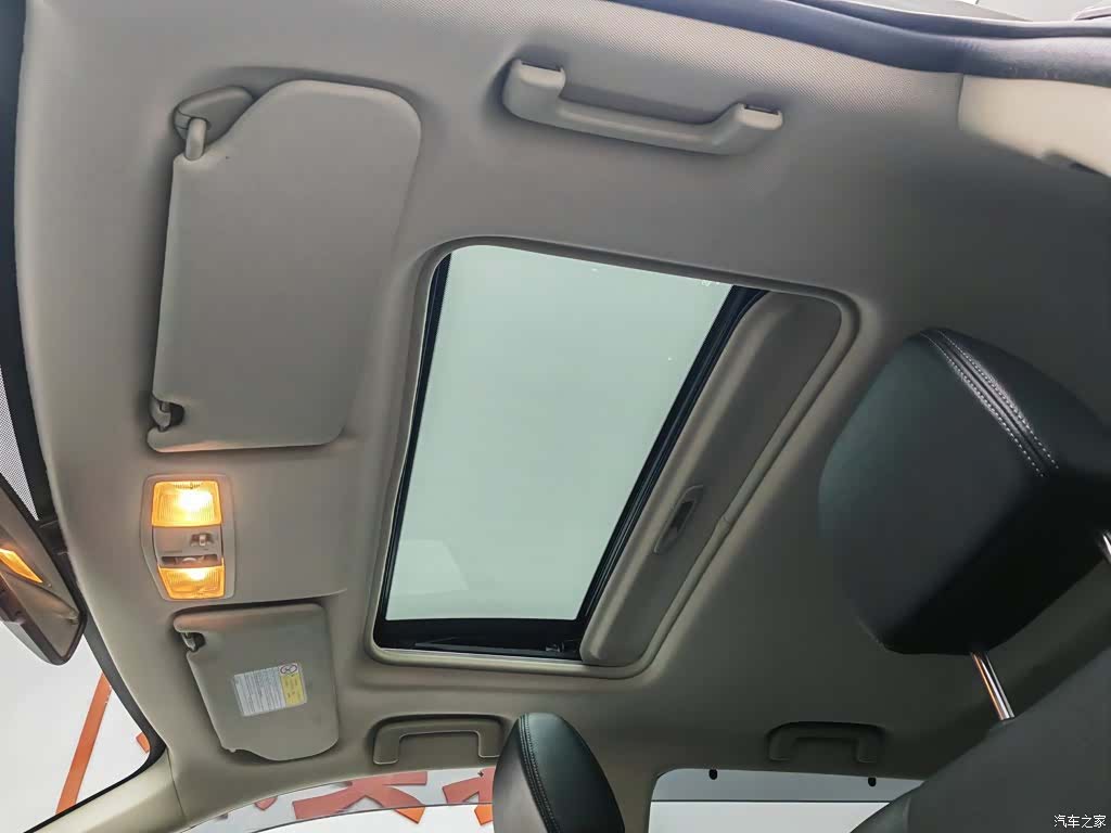 Mitsubishi Outlander, 2016 14