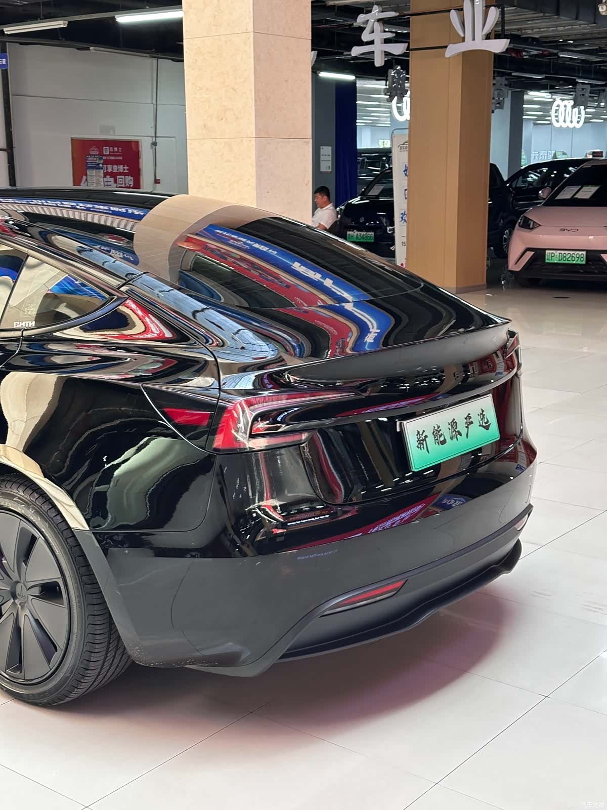 Tesla Model 3, 2024 7