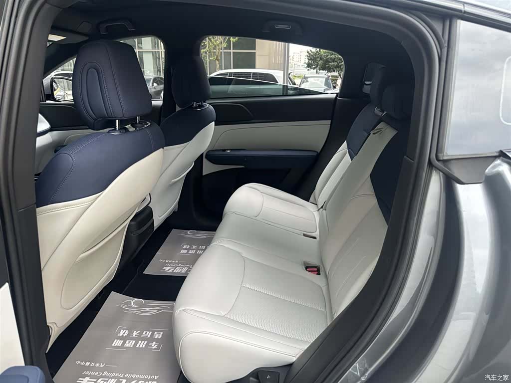 Xpeng G6, 2024 9