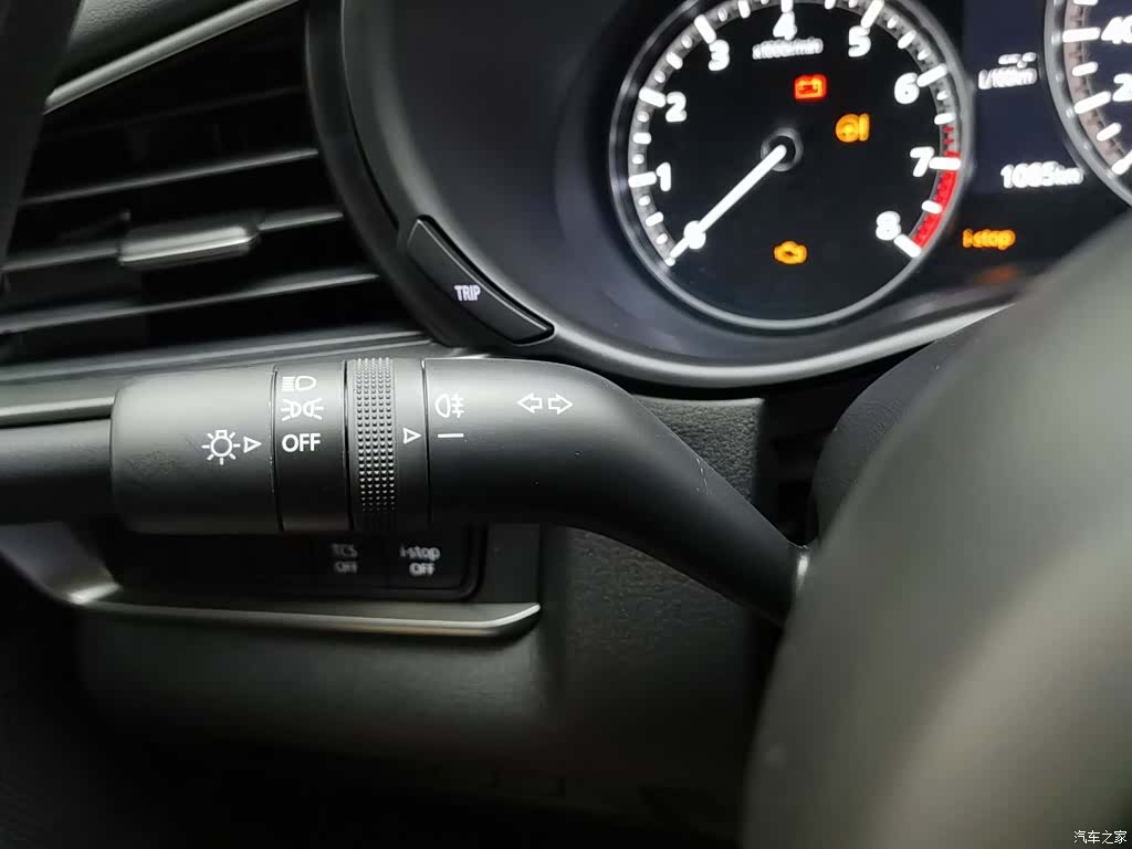Mazda CX-30, 2025 21