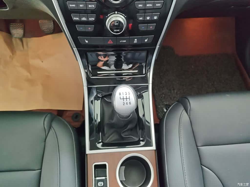 Haval H2, 2015 14