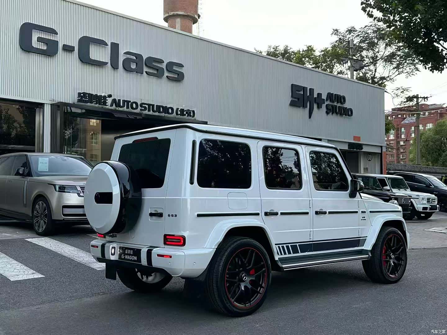 Mercedes-Benz G-Class, 2023 3