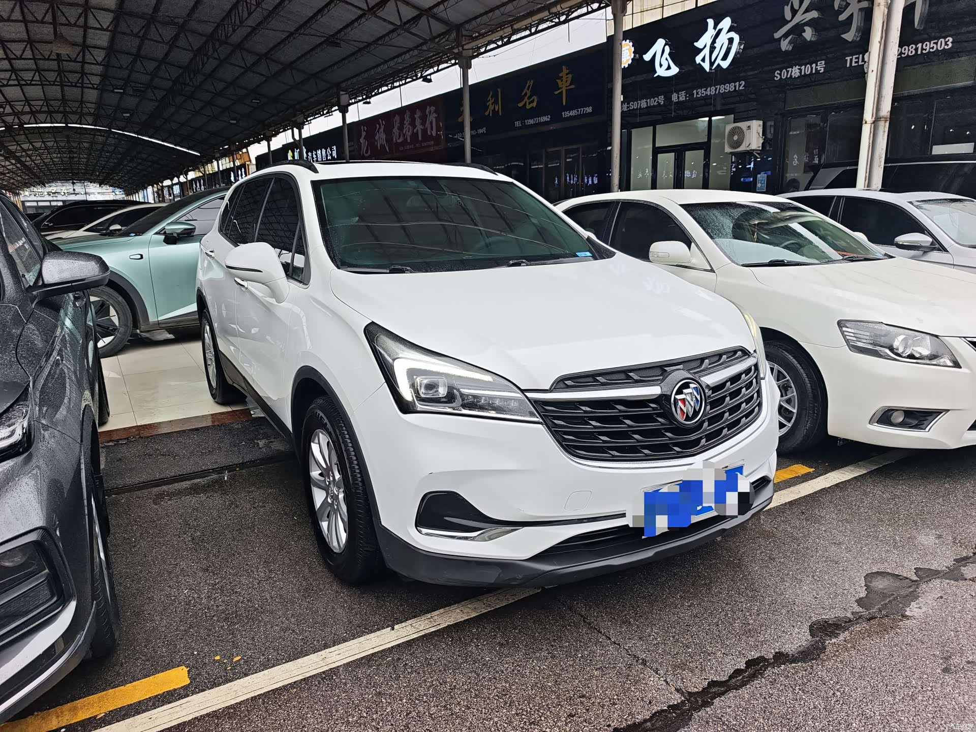 Buick Envision Plus, 2020 3