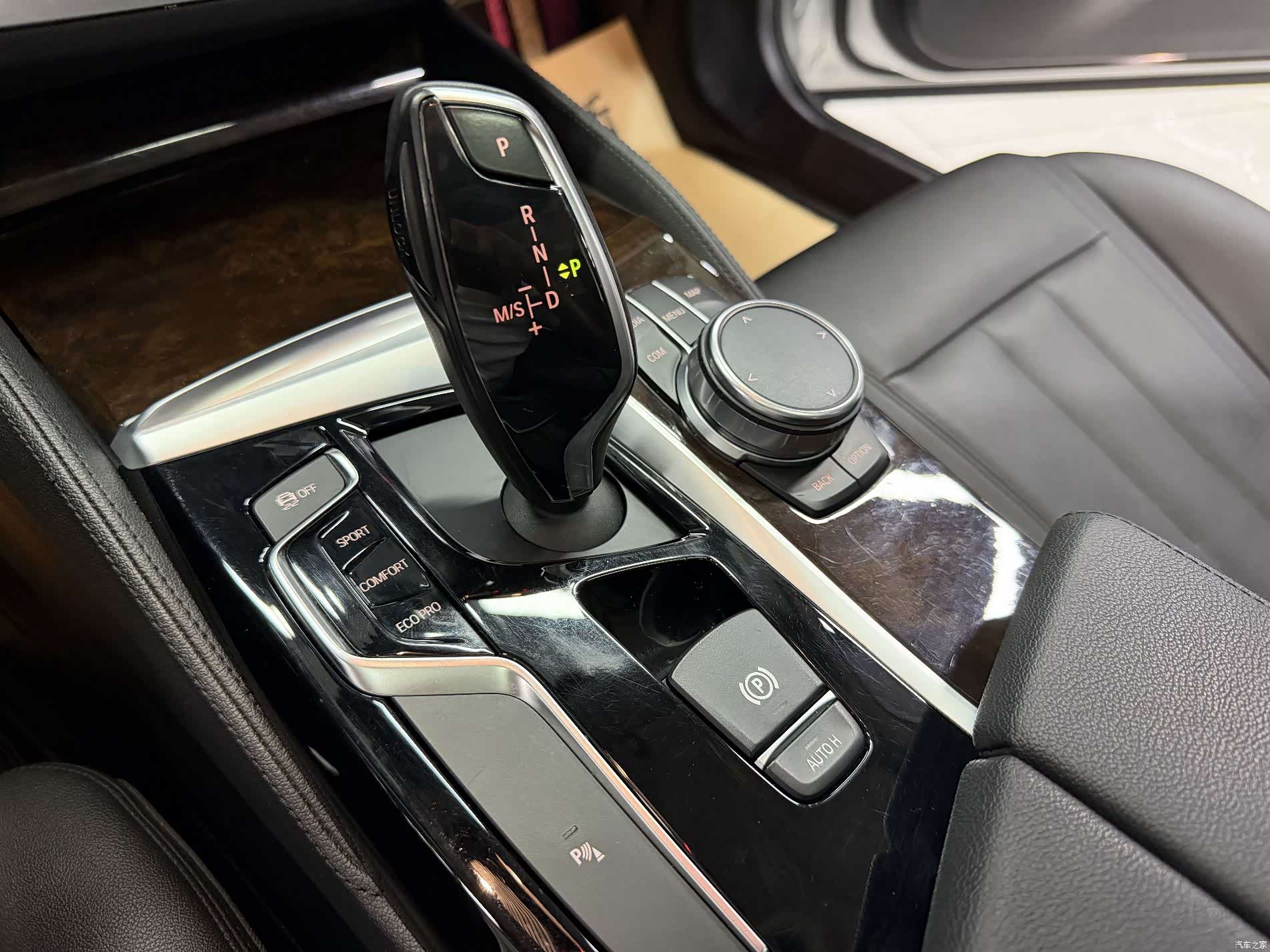 BMW 5 Series, 2018 22