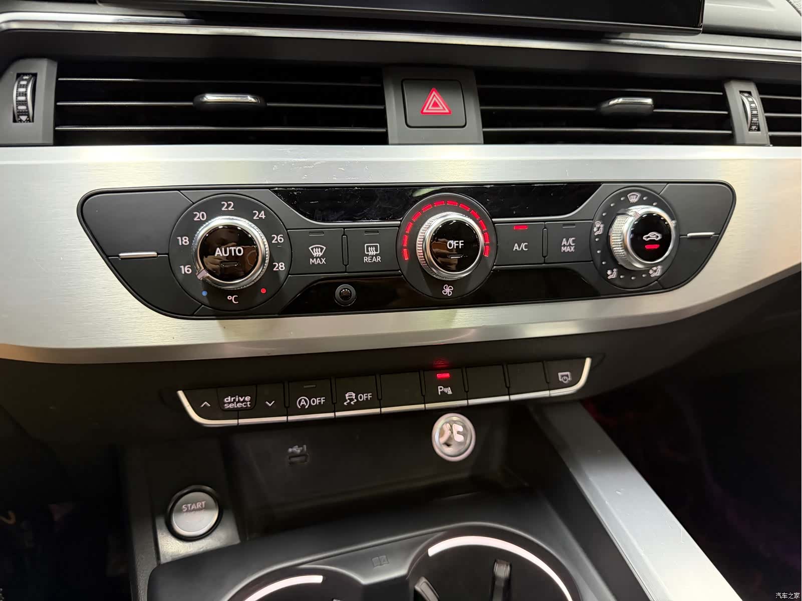 Audi A4L, 2021 16