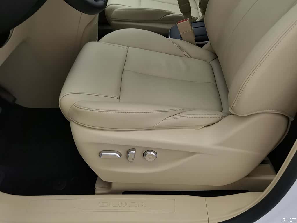 Buick GL8, 2023 20