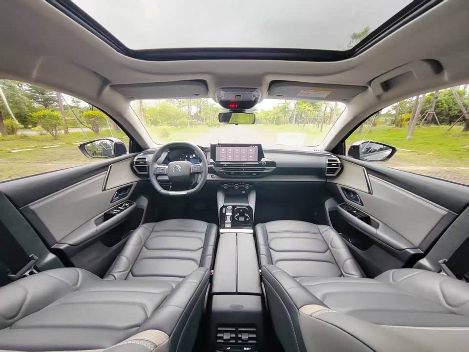 Citroen Versailles C5 X