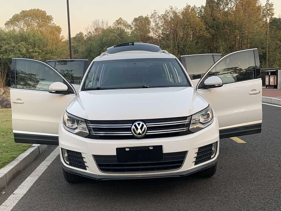 Volkswagen Tiguan