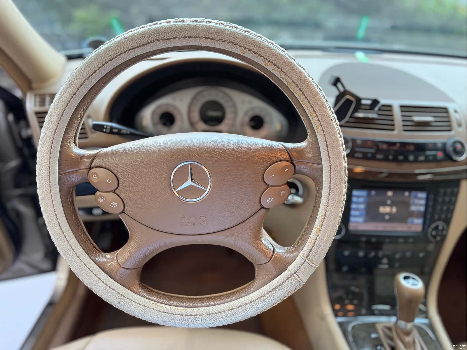 Mercedes-Benz E-Class, 2008 15