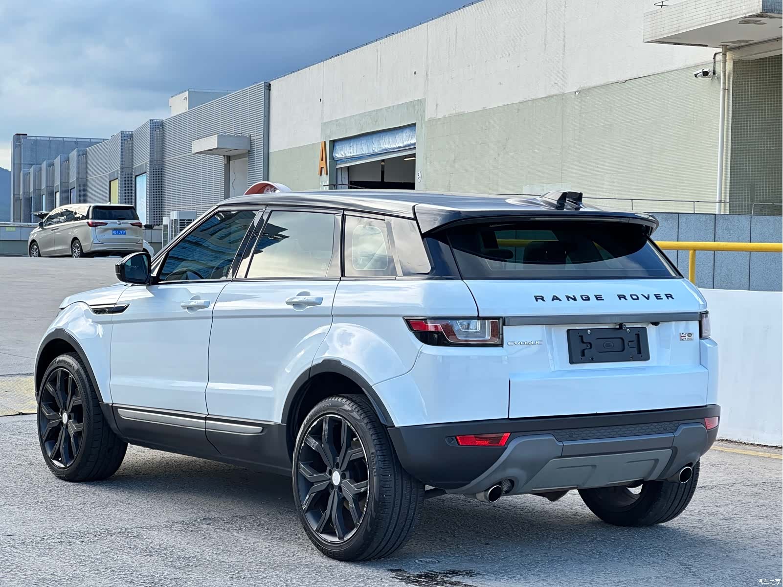 Land Rover Range Rover, 2017 11