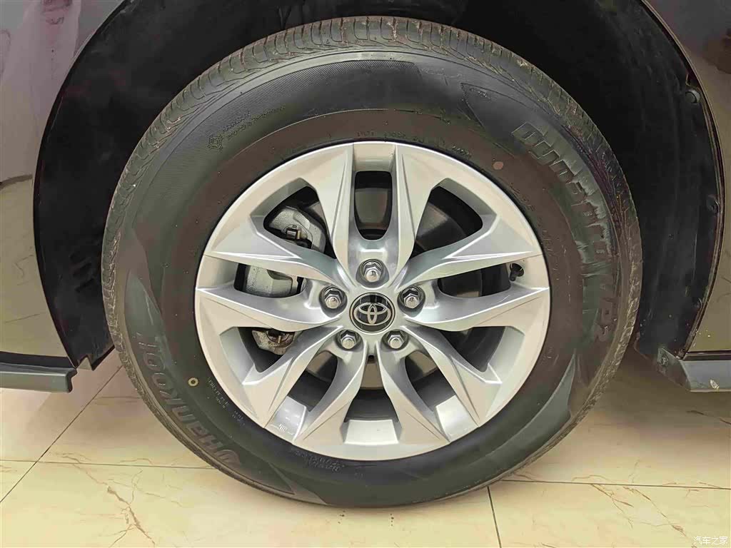 Toyota Granvia, 2024 8