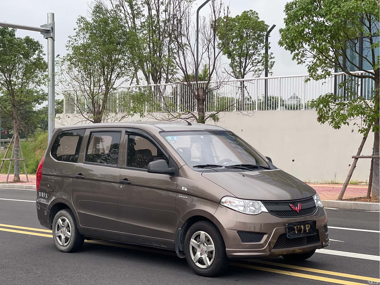 Wuling Hongguang, 2016 3