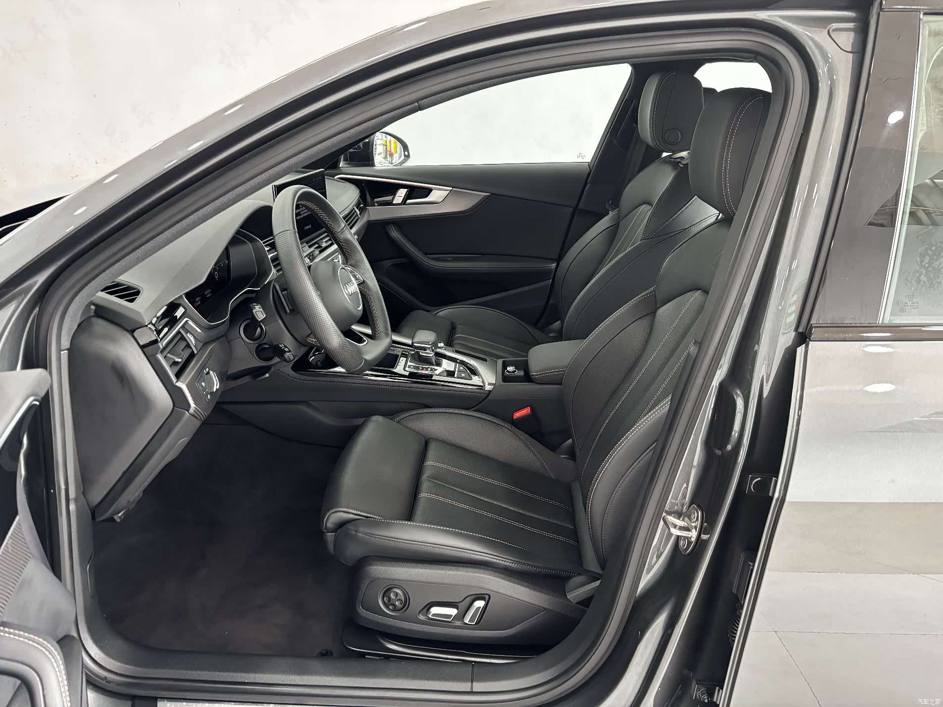 Audi A4L, 2024 13