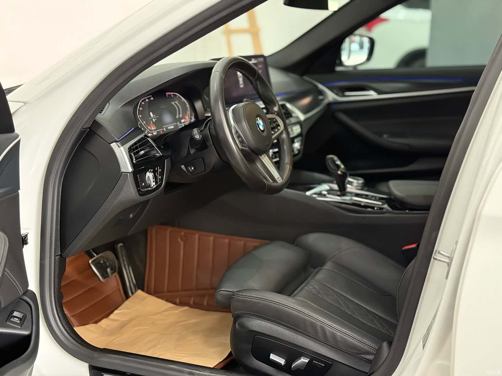 BMW 5 Series, 2021 4