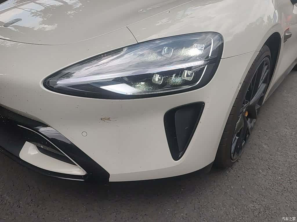 Xiaomi SU7, 2025 24