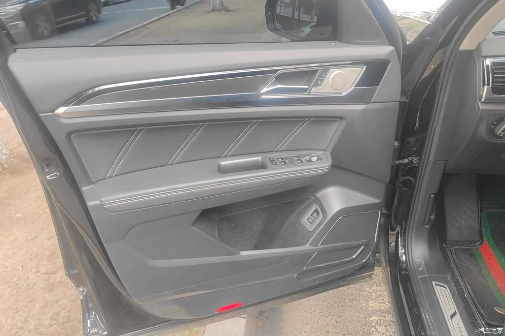 Volkswagen Teramont X, 2020 7