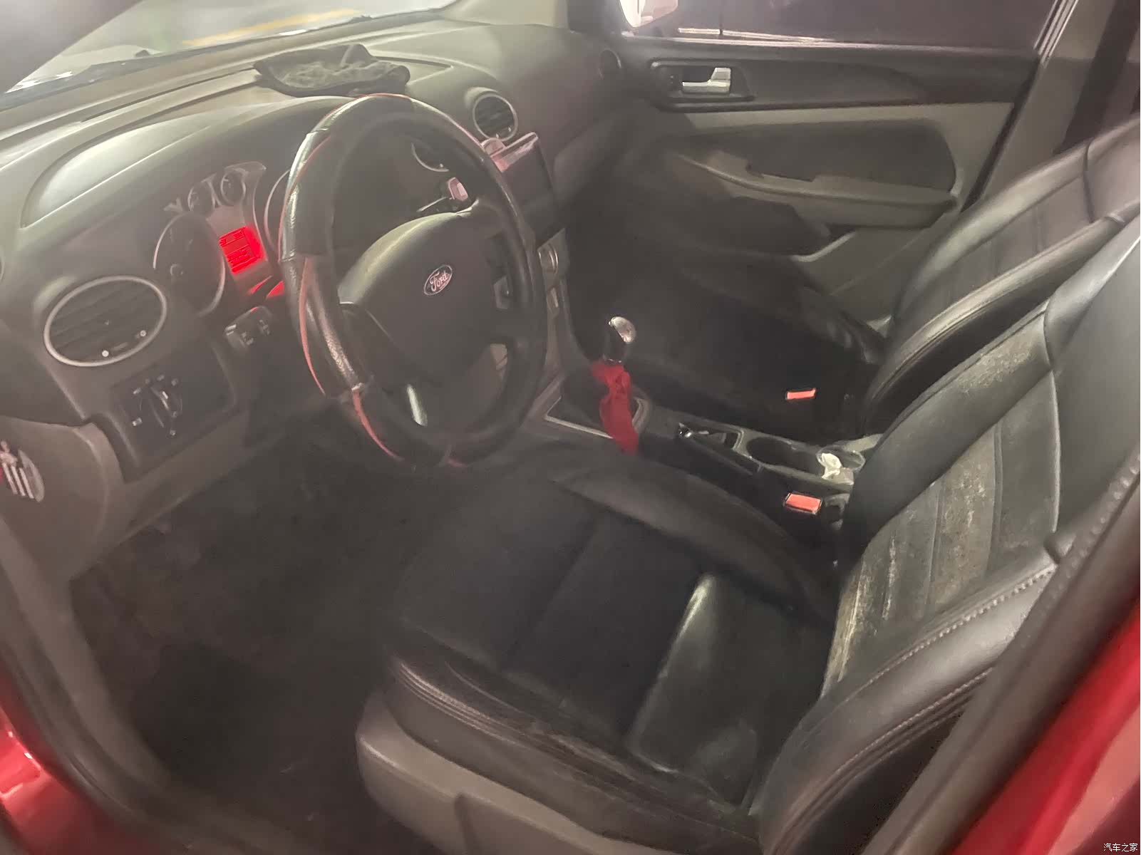 Ford Focus, 2015 7