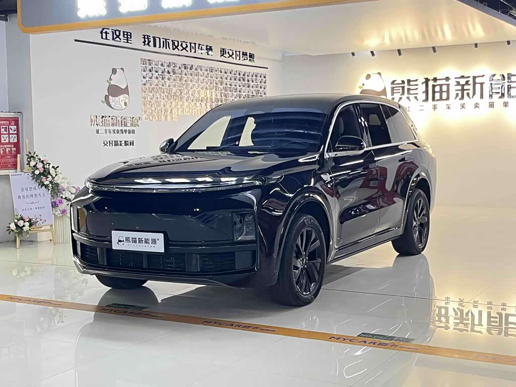 Li Auto L8