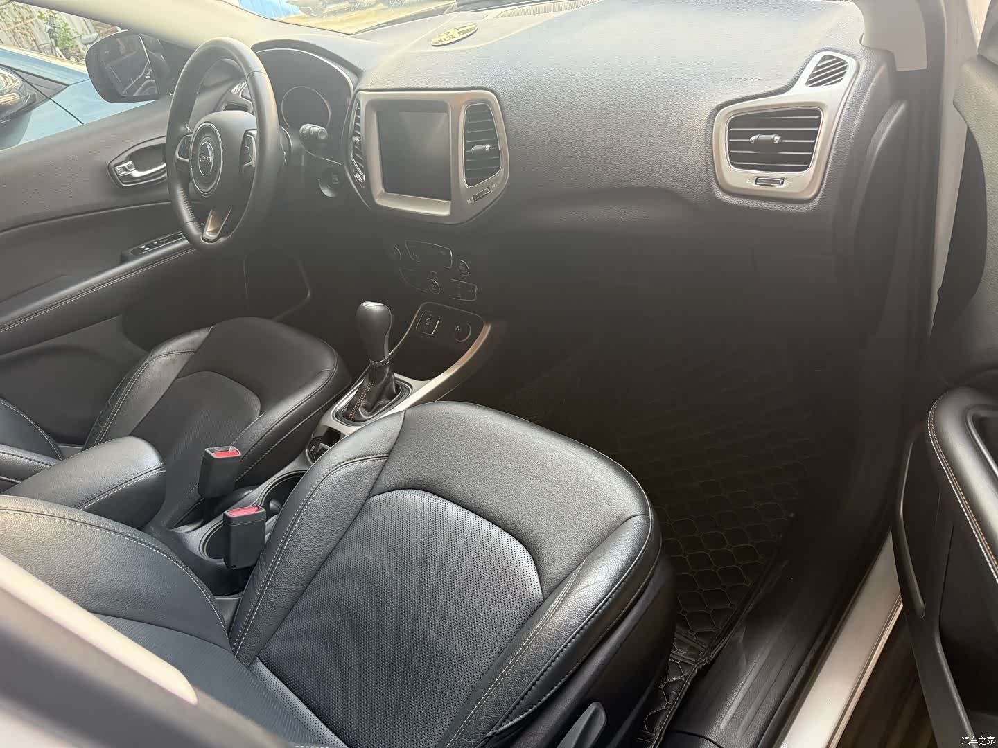 Jeep Compass, 2017 все фото