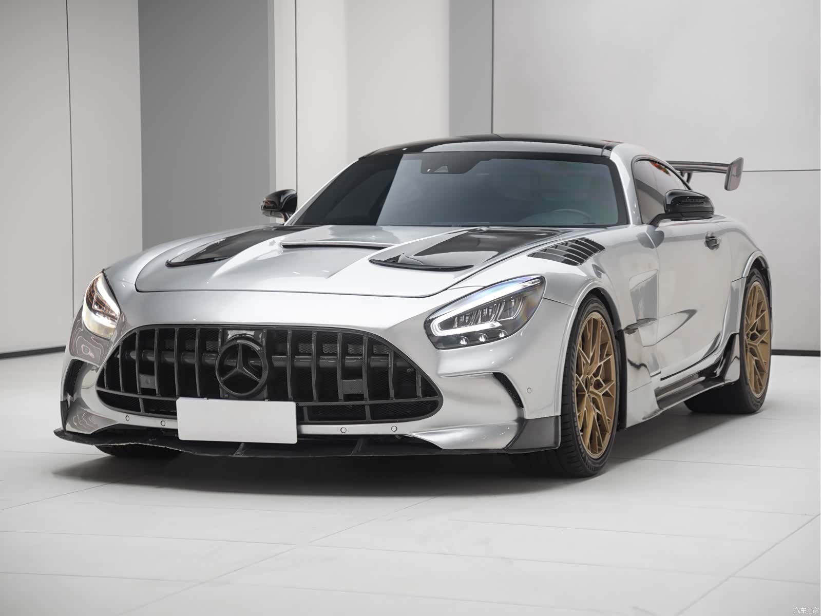 MG AMG