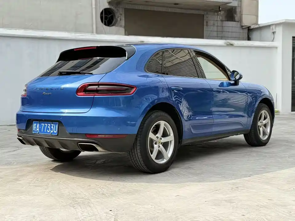 Porsche Macan