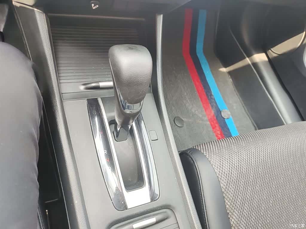 Honda Jade, 2019 14