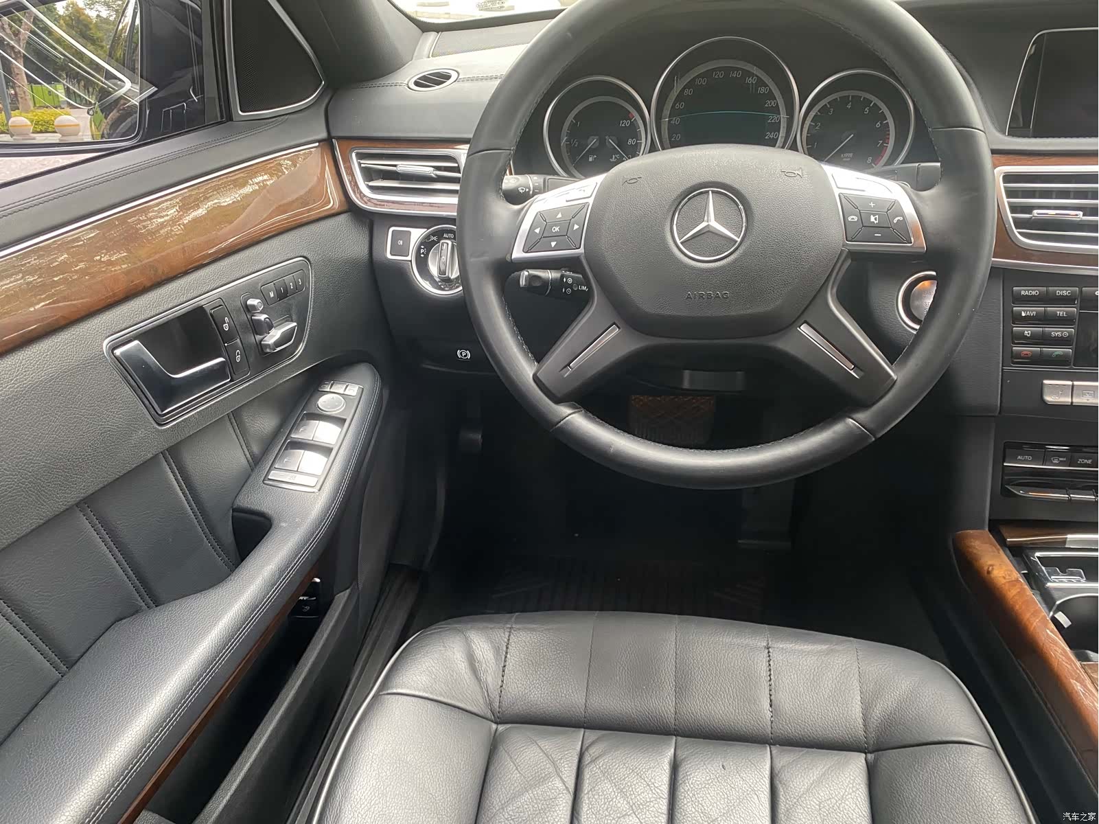 Mercedes-Benz E-Class, 2014 13