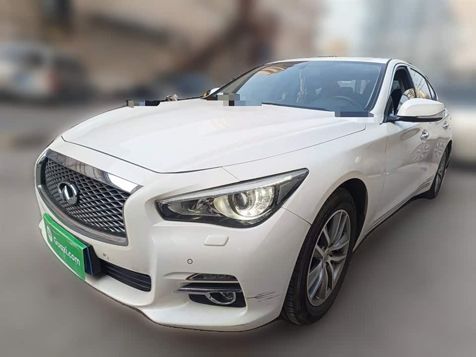 Infiniti Q50L
