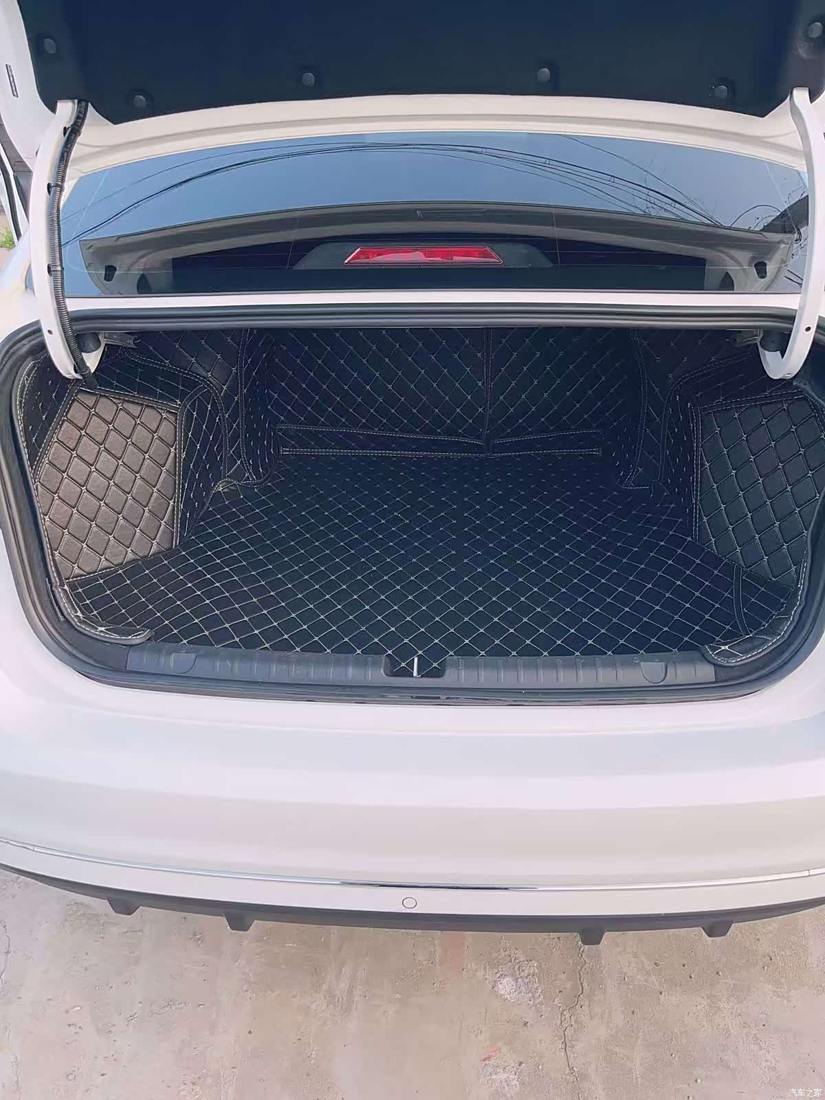 Geely Emgrand, 2022 11