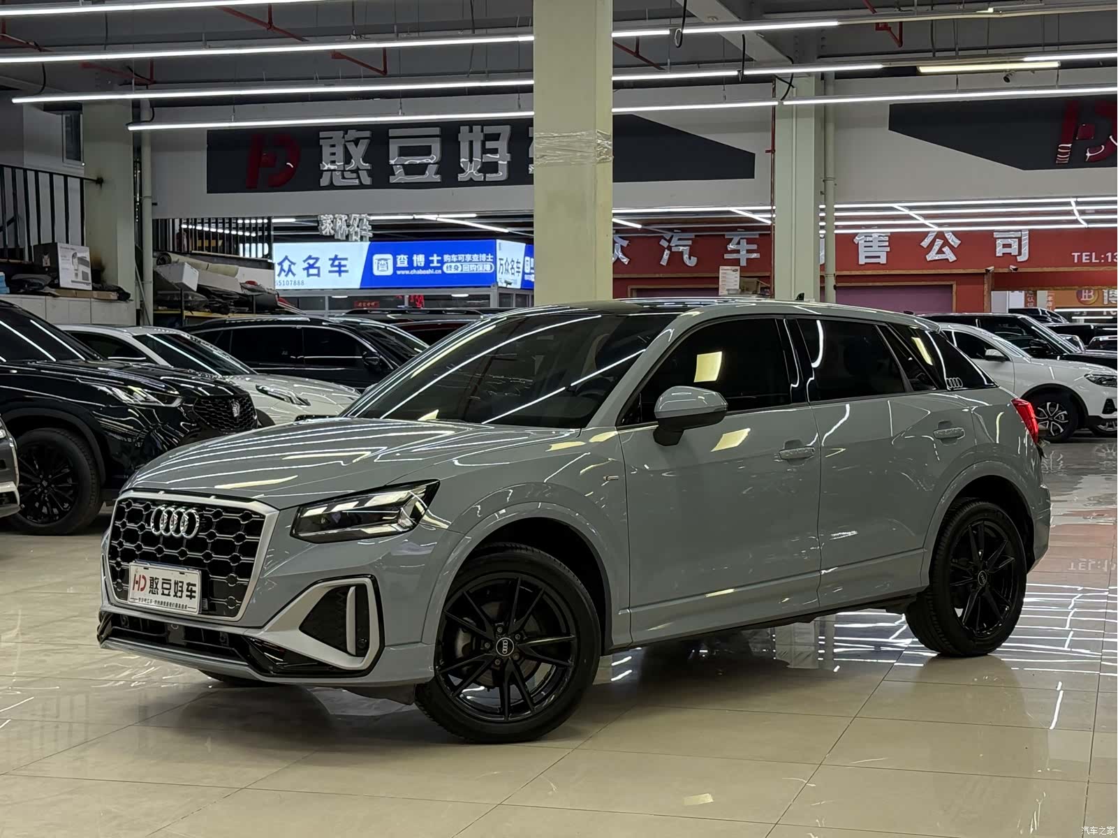 Audi Q2L, 2022 1