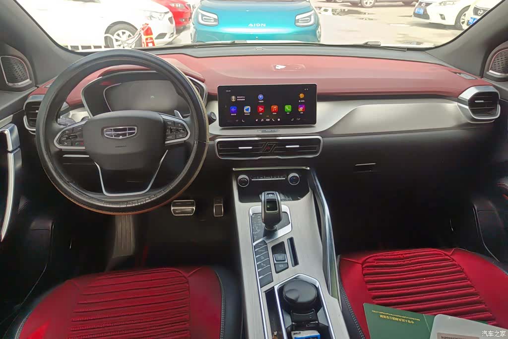 Geely Coolray, 2019 12