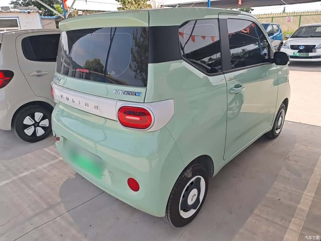 Wuling MINIEV, 2024 7