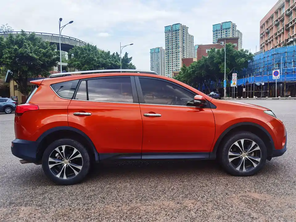 Toyota RAV4 Rongfang