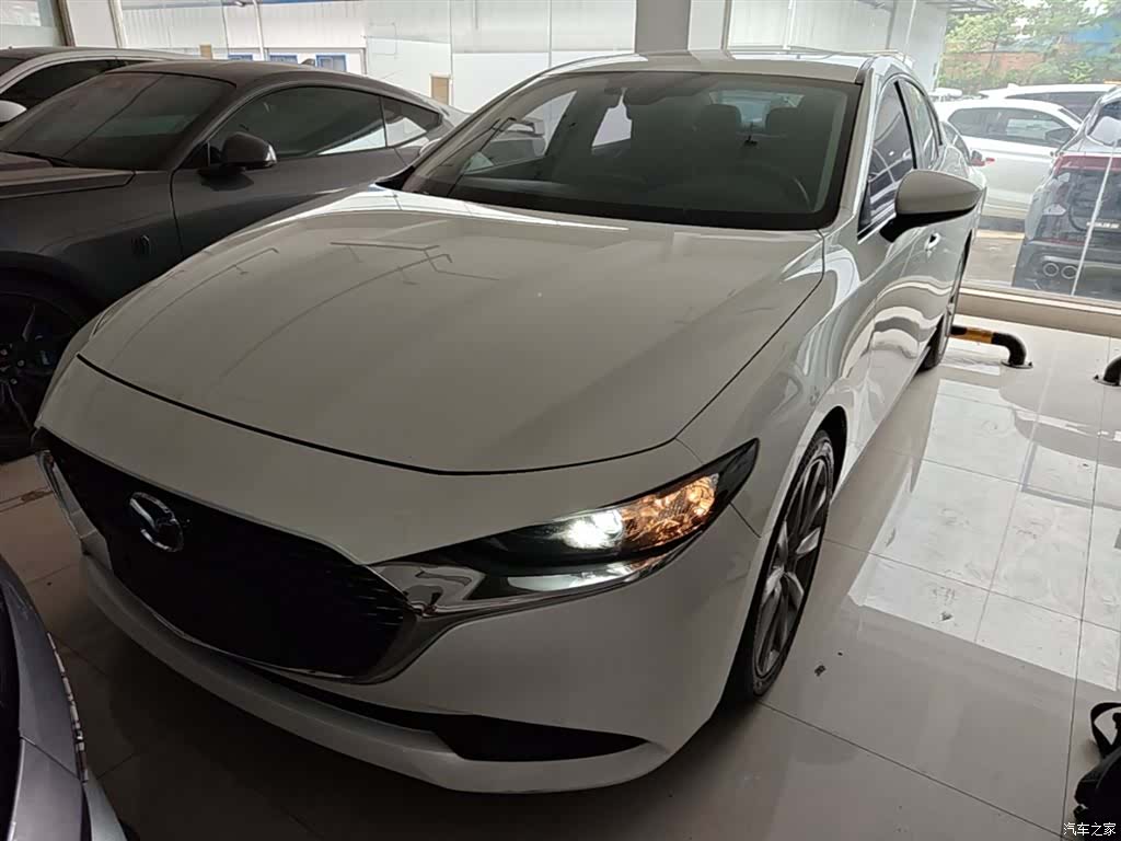 Mazda Mazda3, 2021 3