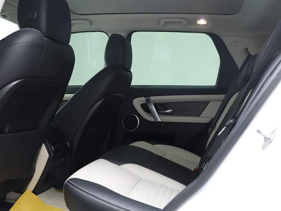 Land Rover Discover sources for sports