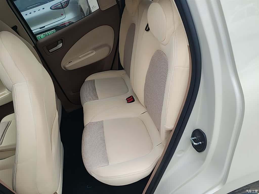Wuling MINIEV, 2025 17