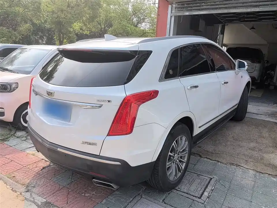 Cadillac XT5