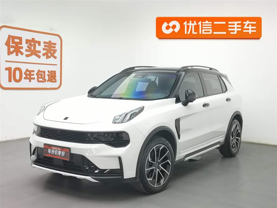 Lynk & Co 01 Lynk & Co 01