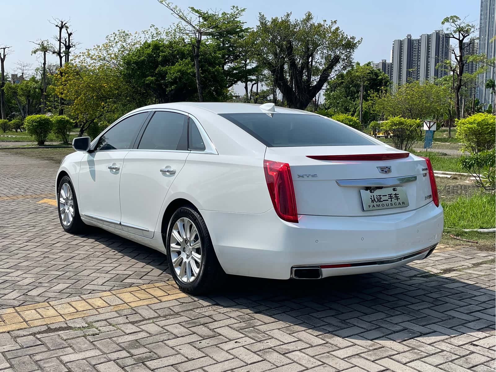 Cadillac XTS, 2017 все фото