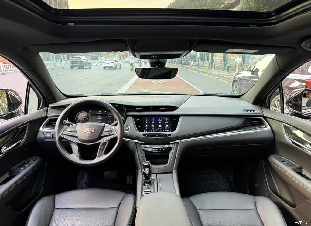 Cadillac XT5, 2020 8