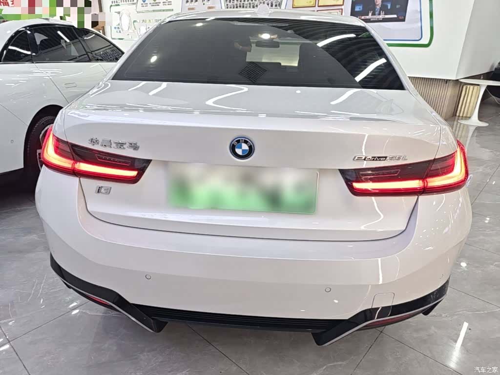 BMW i3, 2024 6