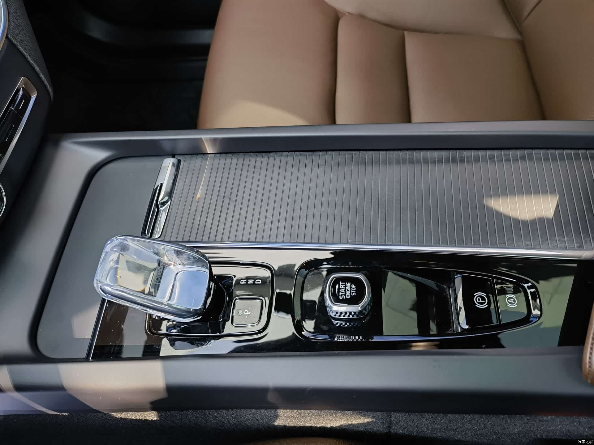 Volvo XC60, 2024 13