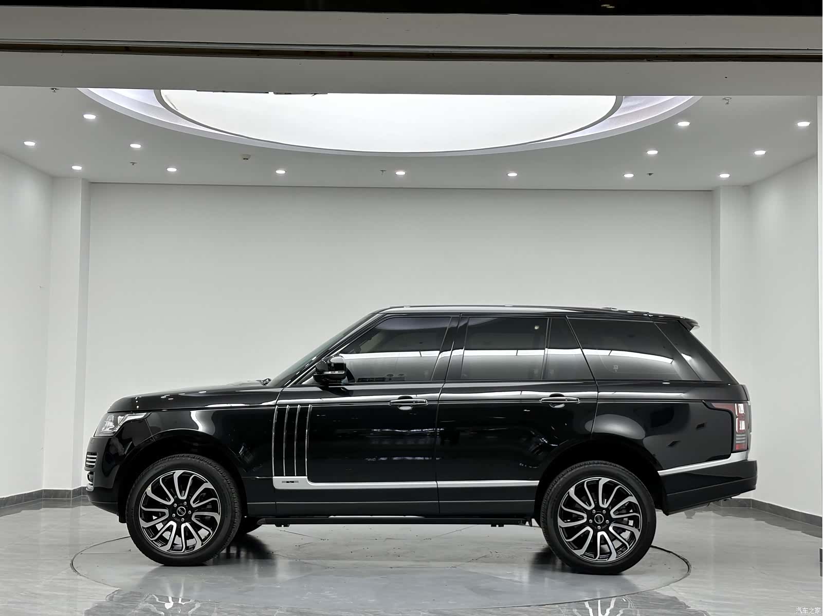 Land Rover Range Rover, 2016 все фото
