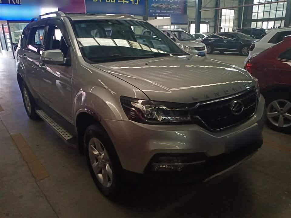 Landwind X8