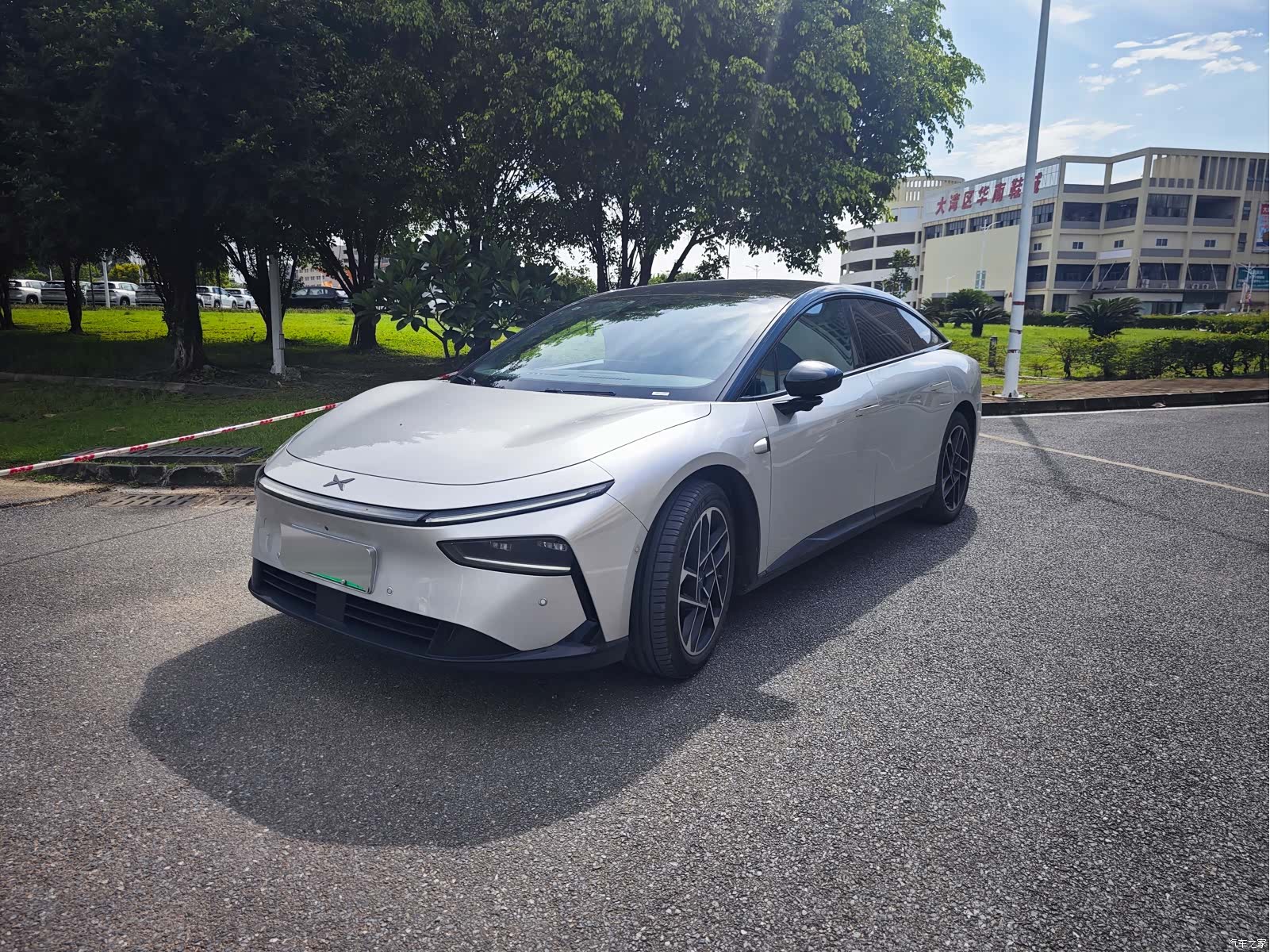 Xpeng P7, 2025 1