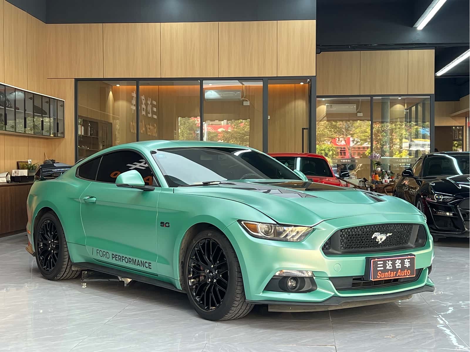 Ford Mustang, 2017 3