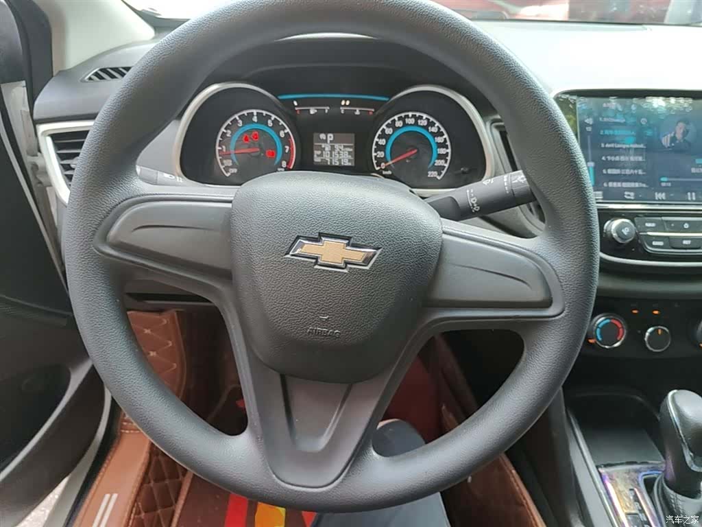 Chevrolet 320, 2018 11