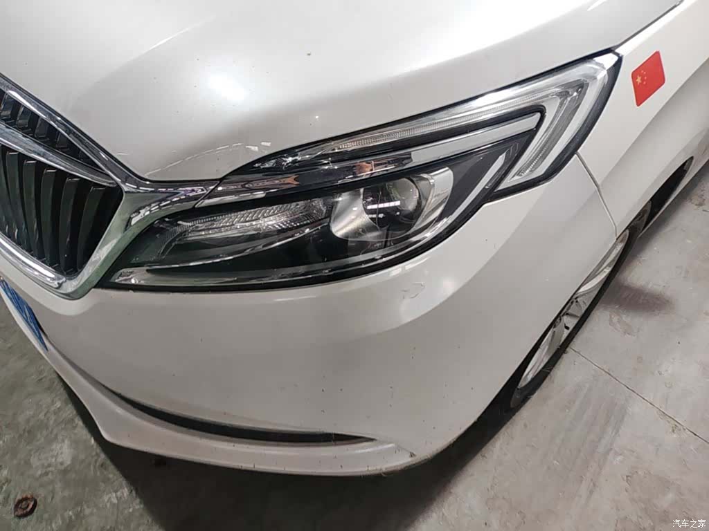 Buick GL8, 2017 24