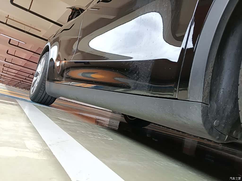 Tesla Model Y, 2022 21