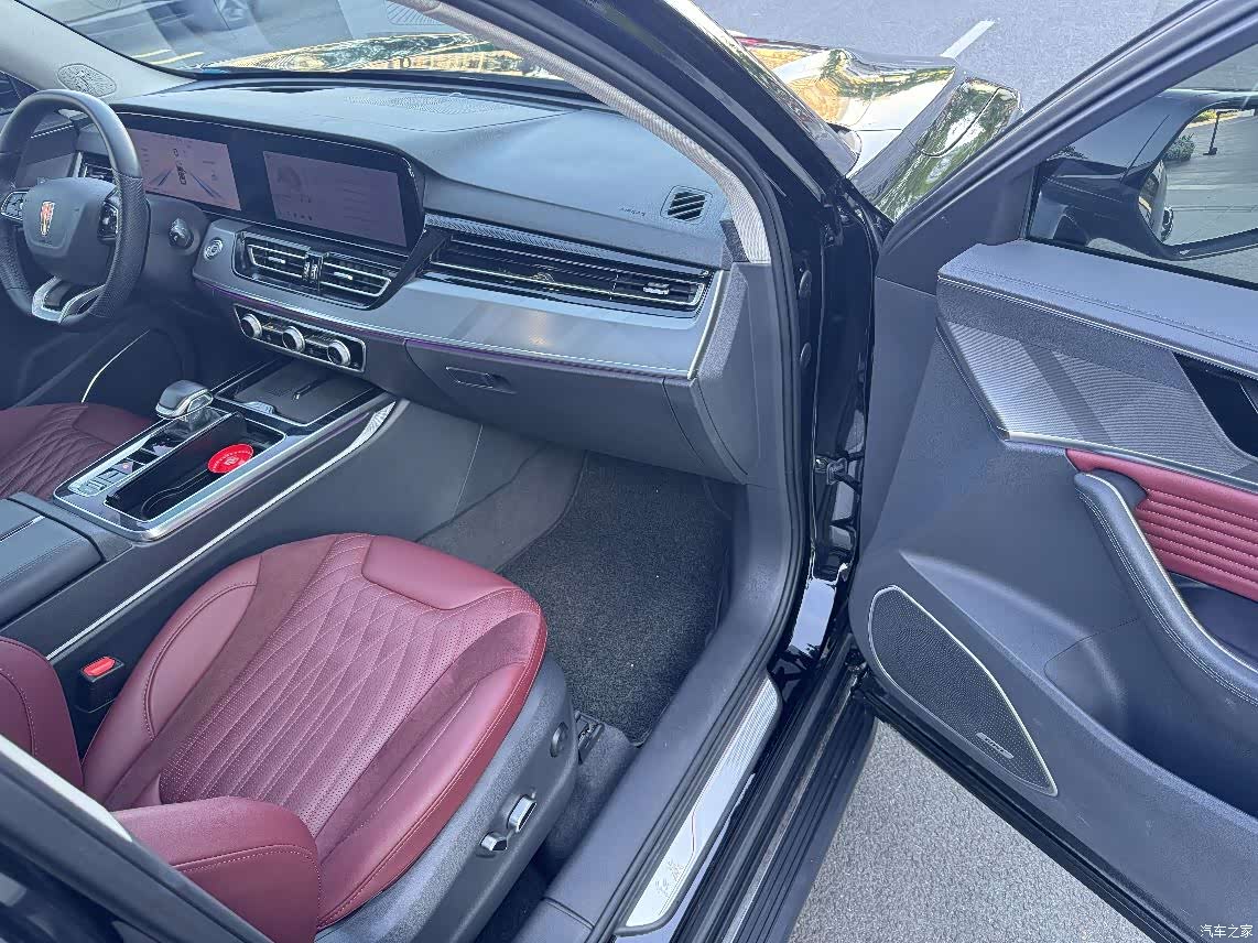 Hongqi HS5, 2023 16